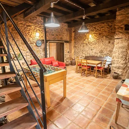 Sierra De Gata El Corral De La Higuera * Torre de Don Miguel