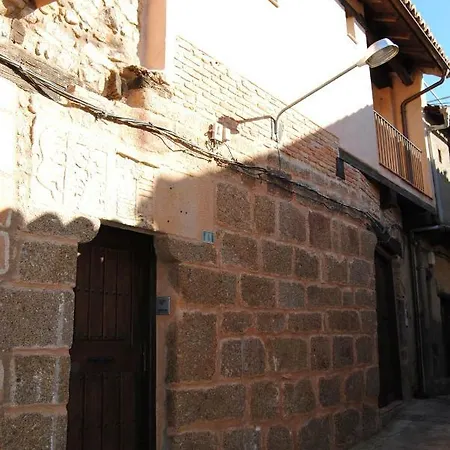 Sierra De Gata El Corral De La Higuera * Torre de Don Miguel