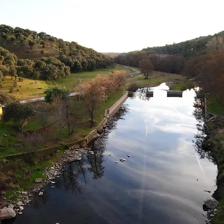 Sierra De Gata El Corral De La Higuera בית נופש